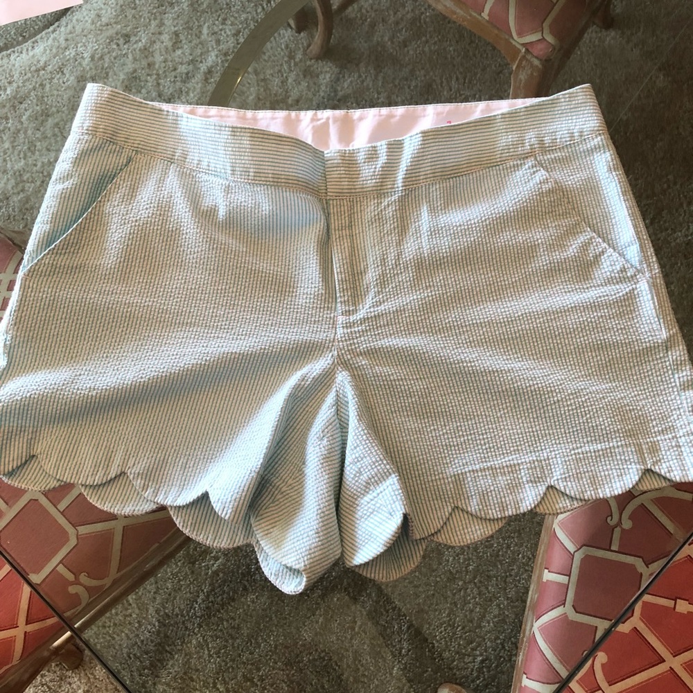 Ladies Lilly Pulitzer size 14 shorts